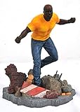 DIAMOND SELECT TOYS Marvel Gallery: Netflix Defenders Luke Cage PVC Figure