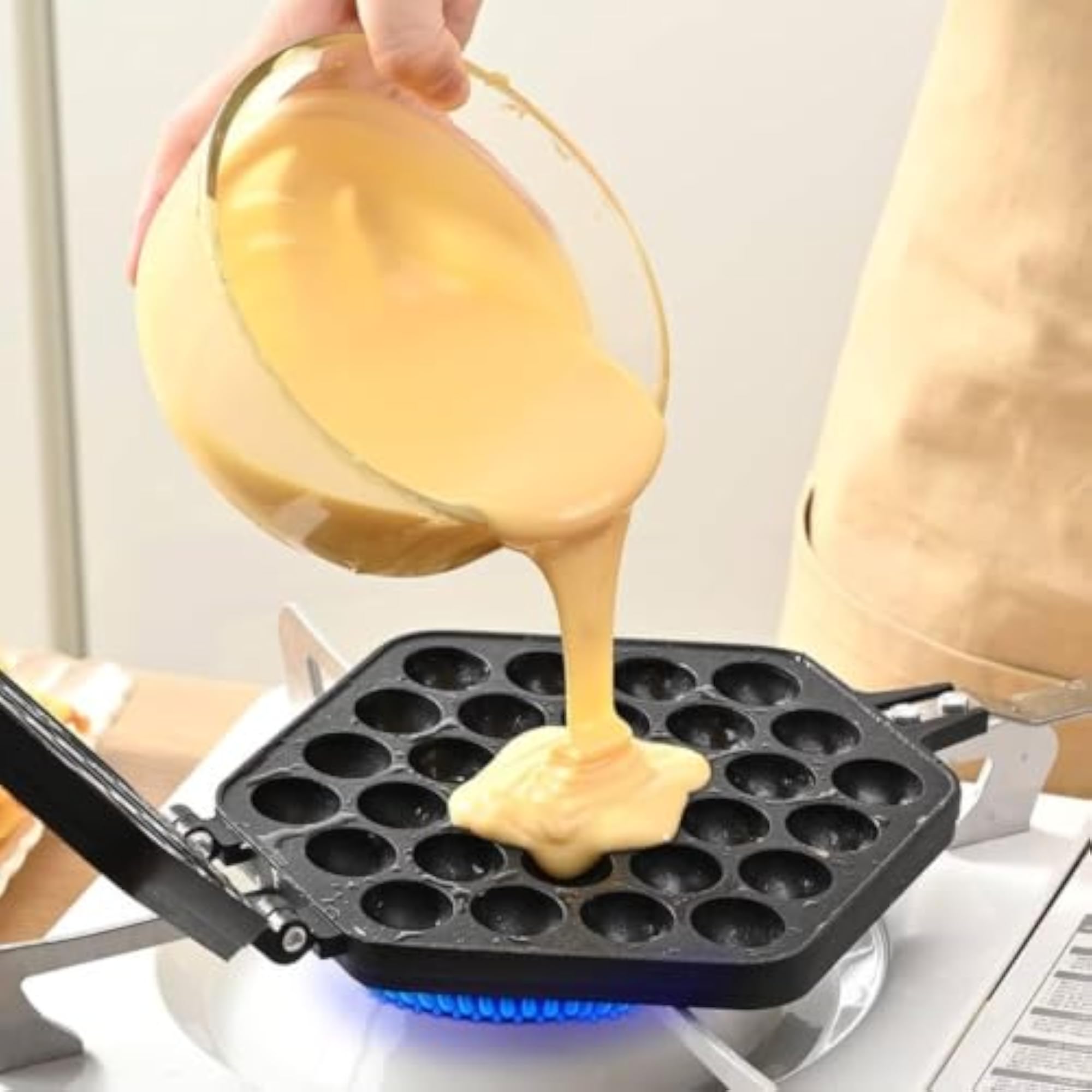 Bubble Maker Griddle Cake Pan for Home Cooking