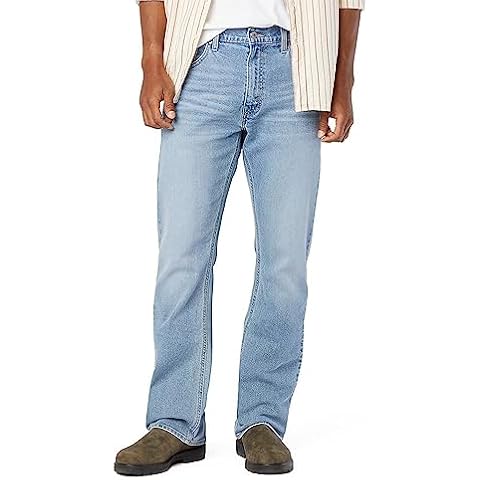 Levi Strauss Signature Gold Men's Bootcut Fit Jeans, Boulder Road, 33Wx34L Cover