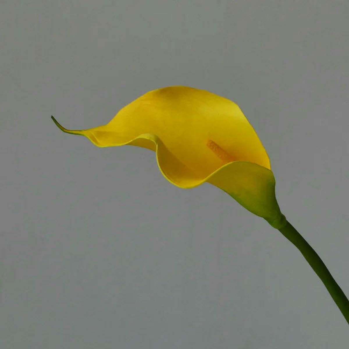 AYHTUD 10Pcs Artificial Flowers Calla Lily Home Decoration Living Room Table Flower Arrangement Party Wedding Bouquet Calla Flowers-Yellow