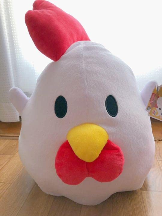 Amazon.co.jp: からあげクン BIGぬいぐるみ 非売品グッズ : おもちゃ