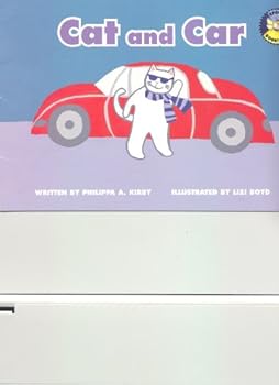 Paperback Cat and car (Spotlight books) Book