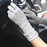 With anti-slip design, there are small bump points on the palm and fingers, with anti-slip function, which allows you to grasp and hold things tightly