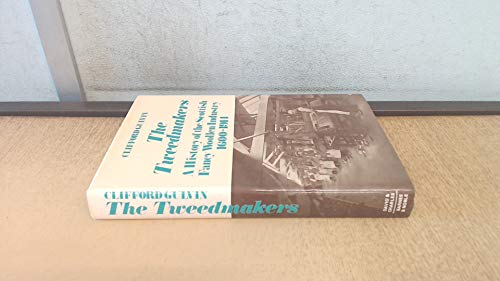 Tweed Makers: A History of the Scottish Fancy W... 0715359738 Book Cover