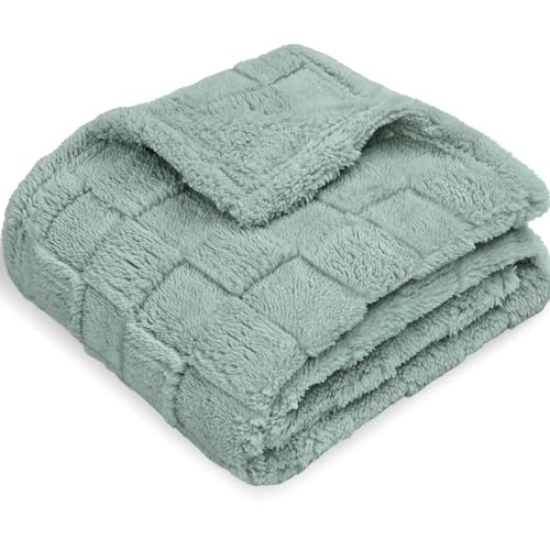 Image of HOMRITAR Baby Blanket for Boys or Girls 3D Chessboard Grid Fleece Fluffy Toddler Blankets Cozy Warmer Comfort Reversible Bed Blanket for Home Decor 30 x 40 Inches Green-Celadon