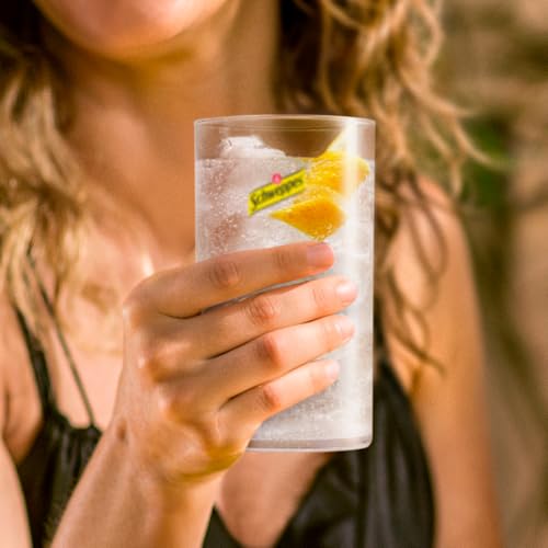 Miniatura 5 de Schweppes Tónica Zero, Bebida Refrescante Sin Azúcar Ni Calorías - Lata, Pack 24 X 33 Cl