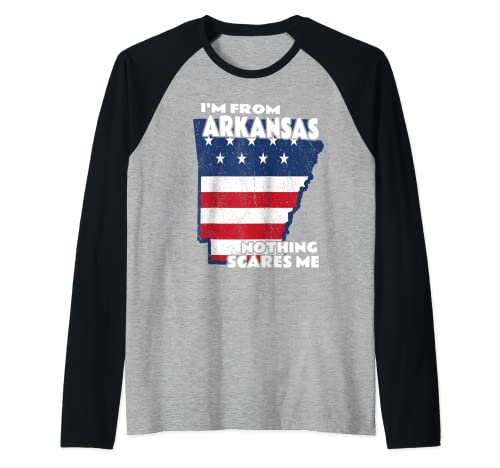 Atrapado Soy de Arkansas Home State AR Nada me asusta Camiseta Manga Raglan
