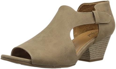 Women's Daya Pump taupe 7.5 M US