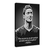 Leinwandposter unterscheiden sich von Papierpostern dadurch, dass sie sich aufgrund von Umweltfaktoren wie Luftfeuchtigkeit nicht verschlechtern.