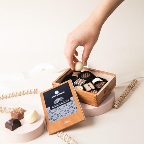 CHOCOLISSIMO Elegance Chocolates Gift Box 125 grams – 10 Handmade Chocolates Pralines in Wooden Box – No Alcohol – Premium Chocolate Selection – Perfect for Birthday, Mother’s Day - Image 3