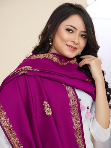 Image of Weavers Villa - Women's Beautiful Maroon Shawls, Stoles