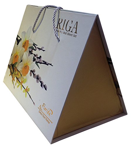 Image of RIGA Triangle Gift Box Packing BEDSHEET with Pillow Covers,Diwali Gift BEDSHEET,Floral BEDSHEETS