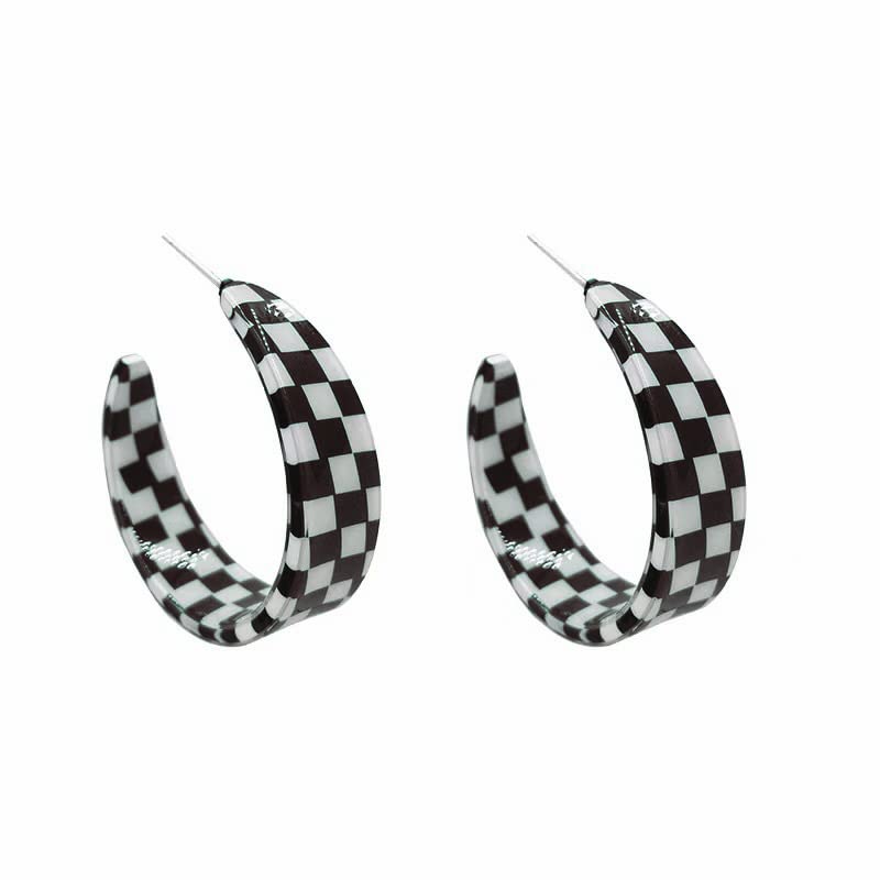2 Pairs Lightweight 70s 80s 90s Transparent Black White Circle Round Acrylic Geometric Striped Checkered Dangle Drop Earrings for Women Statement Jewelry Gifts4
