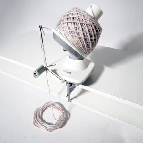 Phönix Wollwickler mit Fadenführung Garnwickler für Tische bis 4 5 cm Geräuscharm Platzsparend & Einfach zu Bedienen Dieser Wollknäuel-Wickler für alle Garntypen ist das perfekte Strickzubehör