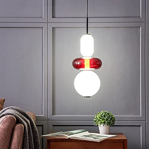 Éclairage îlot de cuisine en vitrail : le lustre de ferme qui transforme votre intérieur