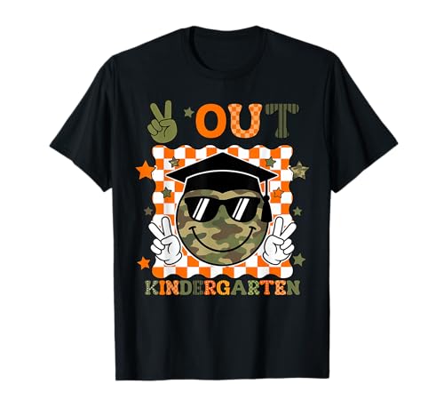 Peace Out Kindergarten Camo Last Day Graduation Boy Kids T-Shirt