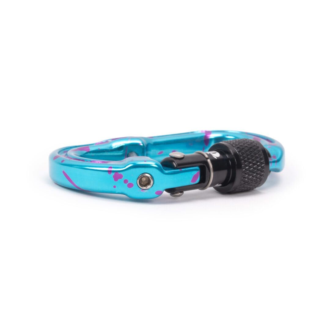 Omega Pacific Micro Raider - Tornillo de aluminio cautivo - Nuestro mosquetón superior se ha reducido para crear el conector de accesorios definitivo