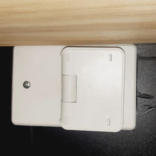 Adaptador de Tomadas Articulado T Com 3 Entradas Benjamin 10A Flexível Até 250v
