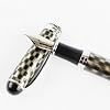 Jinhao Luxury 750 fountain pen with black and silver lattice shape