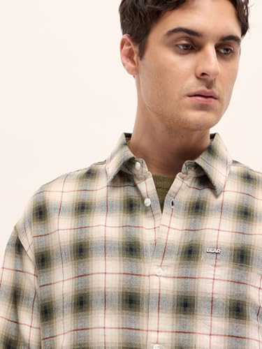 Image of THE BEAR HOUSE Men's Checked Tailored Fit Formal Shirt