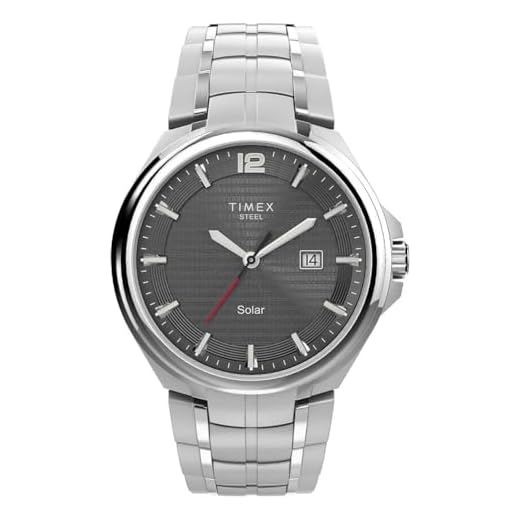 Timex Solar - Reloj para hombre de 43mm de acero inoxidable TW2V39600