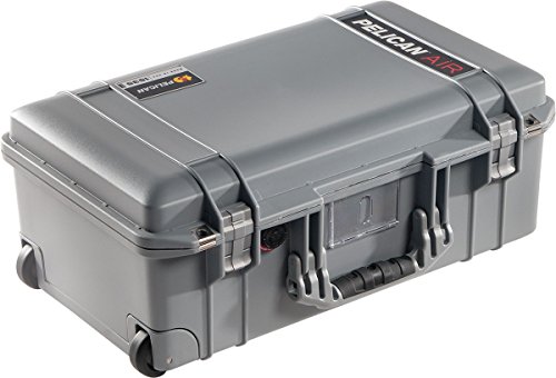 Pelican 1535 Air Case No Foam Black | Watertight wheeled carry-on case with 1535 Air construction for photography travel and equipment protection product thumbnail 11