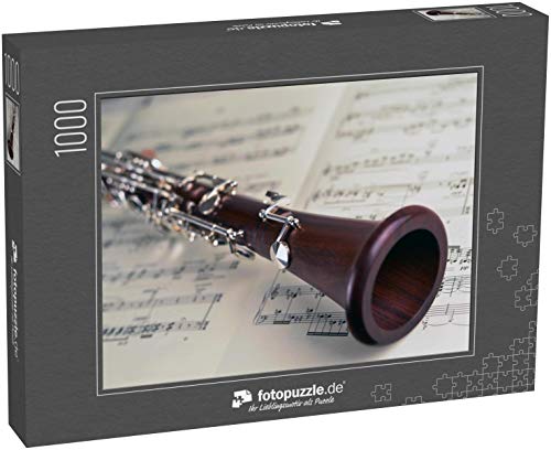 Preisvergleich Produktbild Puzzle 1000 Teile Nahaufnahme eines Klarinetten-Musikinstruments - Klassische Puzzle, 1000 / 200 / 2000 Teile, edle Motiv-Schachtel, Fotopuzzle-Kollektion 'Musik'