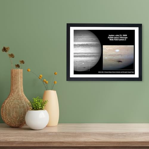 Affiche encadrée Jupiter Impact Hubble décoration murale espace Medium - 3