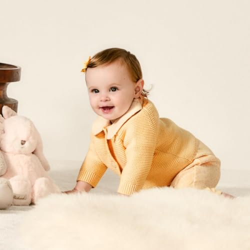 Image of Amazon Essentials x Sofia Grainge Unisex Toddlers and Babies' Peter Pan Collar Sweater Jacket