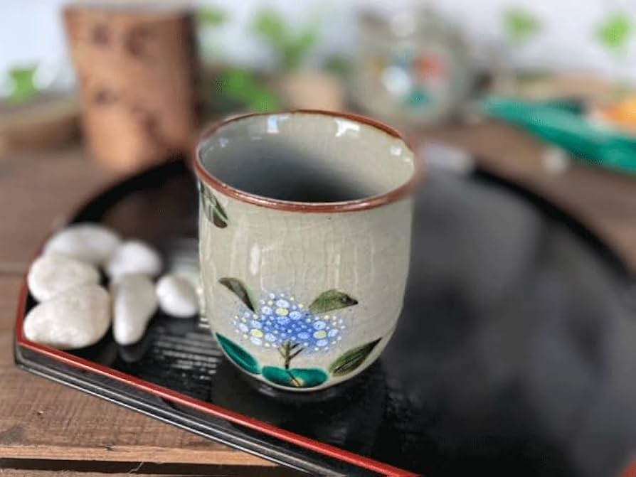 Amazon | 百華園 九谷【お湯呑】大 がく紫陽花 陶器【裏絵ブルー