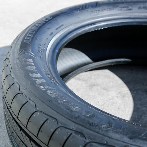 Goodyear Tyre 215/60R17 ASSURANCE TRIPLEMAX 2 96H TL