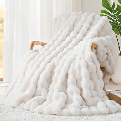 Touchat Luxury 1000GSM Faux Rabbit Fur Throw Blanket, Super Heavy...