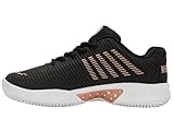 Stay-tied laces: Mit dieser Technologie „haken“ sich die Schnürsenkel fest und bleiben über die ganze Partie immer eng und gut miteinander verschnürt .