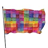 Ya sea primavera, verano, otoño o invierno, un día festivo nacional o una declaración de creencia, tenemos banderas para cada ocasión.
