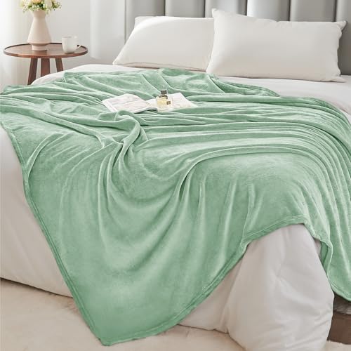Image of BEDELITE Throw Blanket for Couch and Bed - 300GSM Luxury Plush Cozy Fleece Blanket 50x60 Inches Mint Green, Soft Lightweight Blanket for Travel Camping
