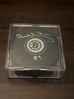 Boston Bruins Bobby Orr Autographed Puck
