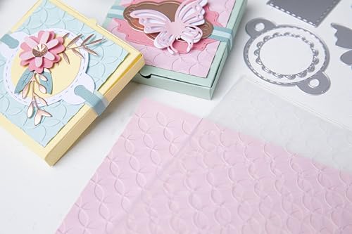 Sizzix Big Shot Plus - Vielseitige Stanzmaschine, A4-große Öffnung - Elegantes, Tragbares Design in Weiß & Grau mit Rollen - Maschine & Starter-Kit