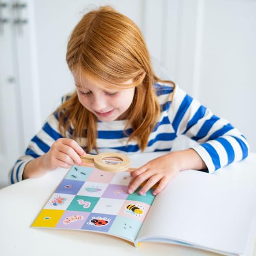 MAGIC PLAYBOOK Screen-Free On The Go Nature Activity Kit for Kids, Nature Outdoor Activities for Kids