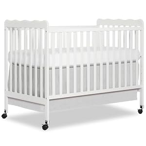 Dream On Me Carson Classic 3-in-1 Convertible Full-Size Baby Crib in White, GreenGuard Gold & JPMA, 4 Mattress Heights, Converts to Day & Toddler Bed, Locking Wheels, Classic Nursery Design