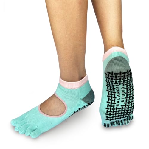 Non-slip Pilates Grip Socks Yoga Socks for Women with Grips, Five Toe Socks for Pilates, Barre, Ballet, Fitness