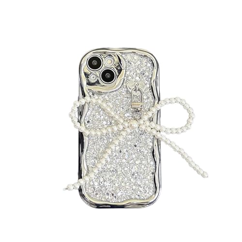 Coque iPhone 15 Pro Max argentée de luxe avec pendentif perles chic