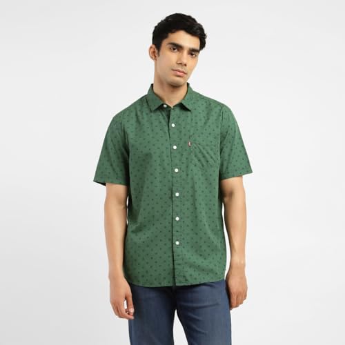 Image of Levi's Men's Solid Slim Fit Shirt