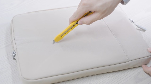 BOSS ベージュ PCケース BOSS ベージュ PCケース