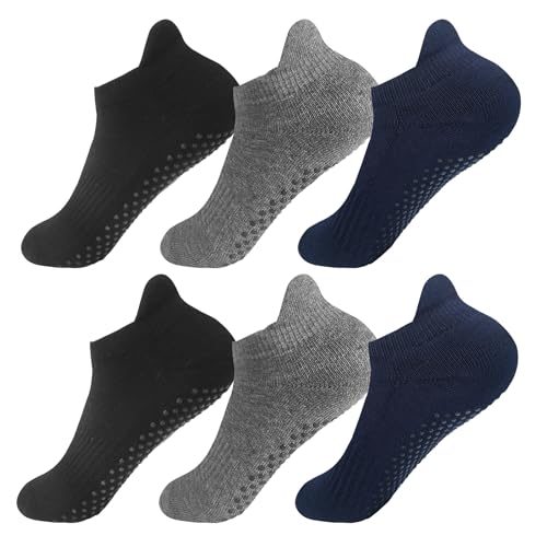 Chaussettes antidérapantes femme de yoga barre pilates et marche à la maison