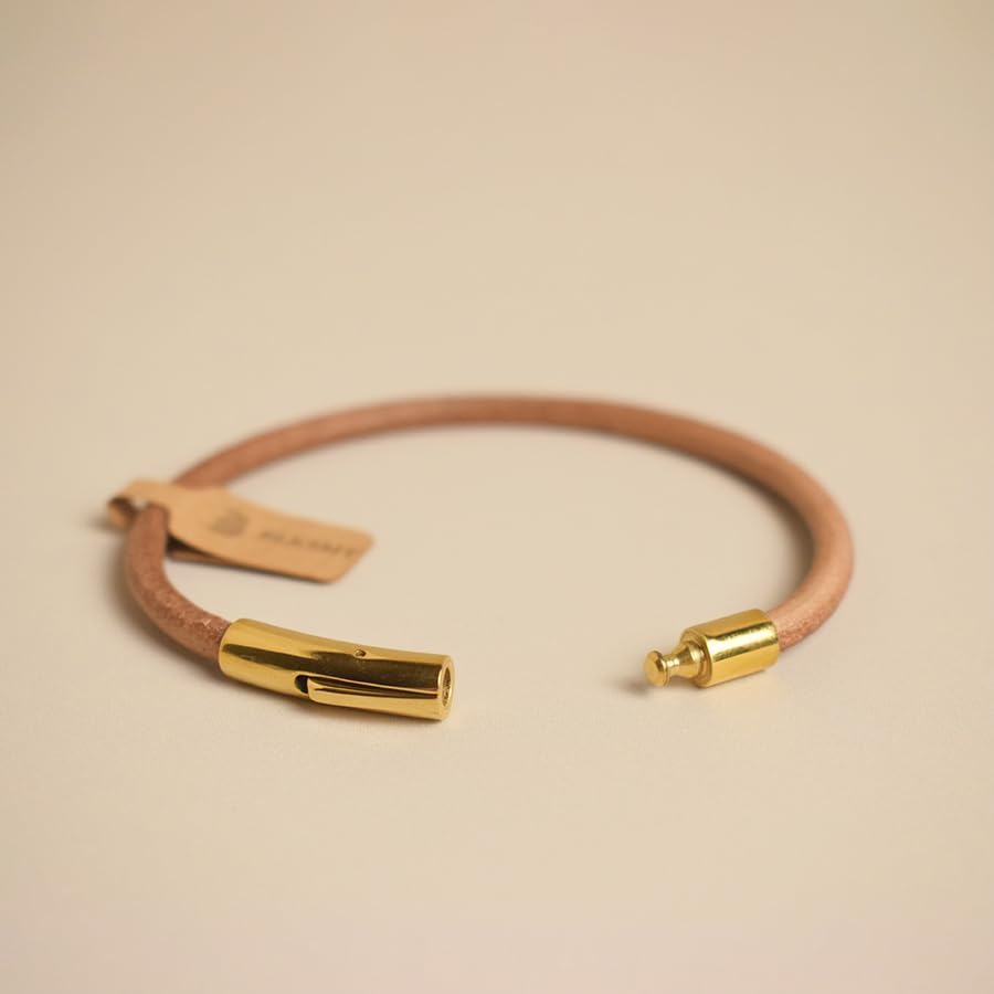 BLKSMTH Leather Bracelet with Gold-Plated Quick Release Clasp, 7.7 Inches, Brown