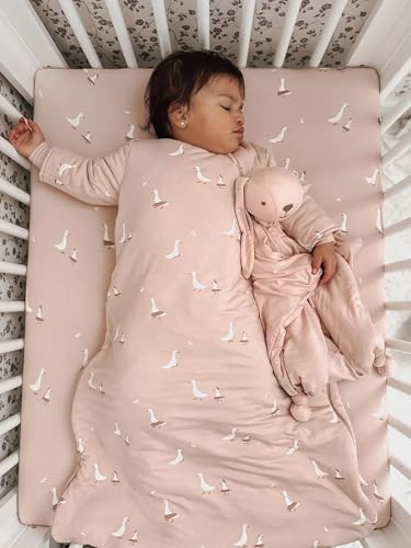 Image of GUNAMUNA Unisex Long-Sleeve Sleep Sack, Wearable Sleep Bag for Toddlers and Babies, Soft Rayon