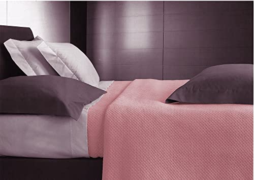 Somma Copriletto in Piquet di Puro Cotone Piazza E Mezza Articolo Origami VAR. 01 Cipria - escluso Cuscini e Accessori