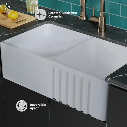 Image of Swiss Madison Well Made Forever SM-KS246 Delice Duo Farmhouse Sink, Glossy White