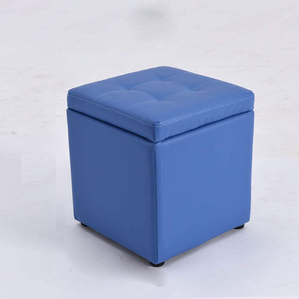 Pouf repose-pieds en cuir bleu pour optimiser le rangement de votre salon chaleureux