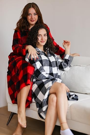 Image of Ekouaer Women Zipper Robe Fleece Long Sleeves Bathrobe Sleepwear Warm Soft Housecoat with Pockets Zip Up House Dresses